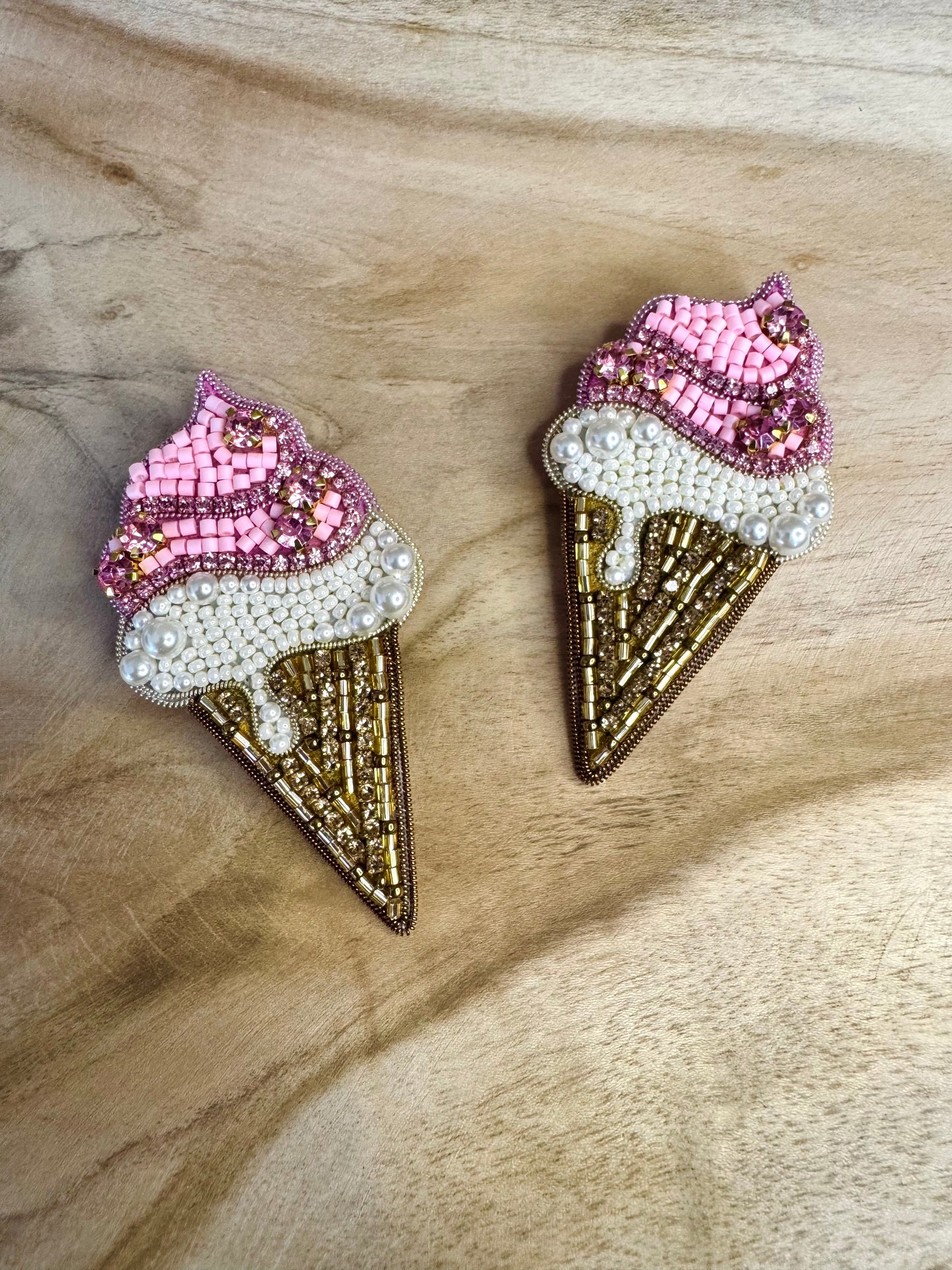 Brooch Ice cream