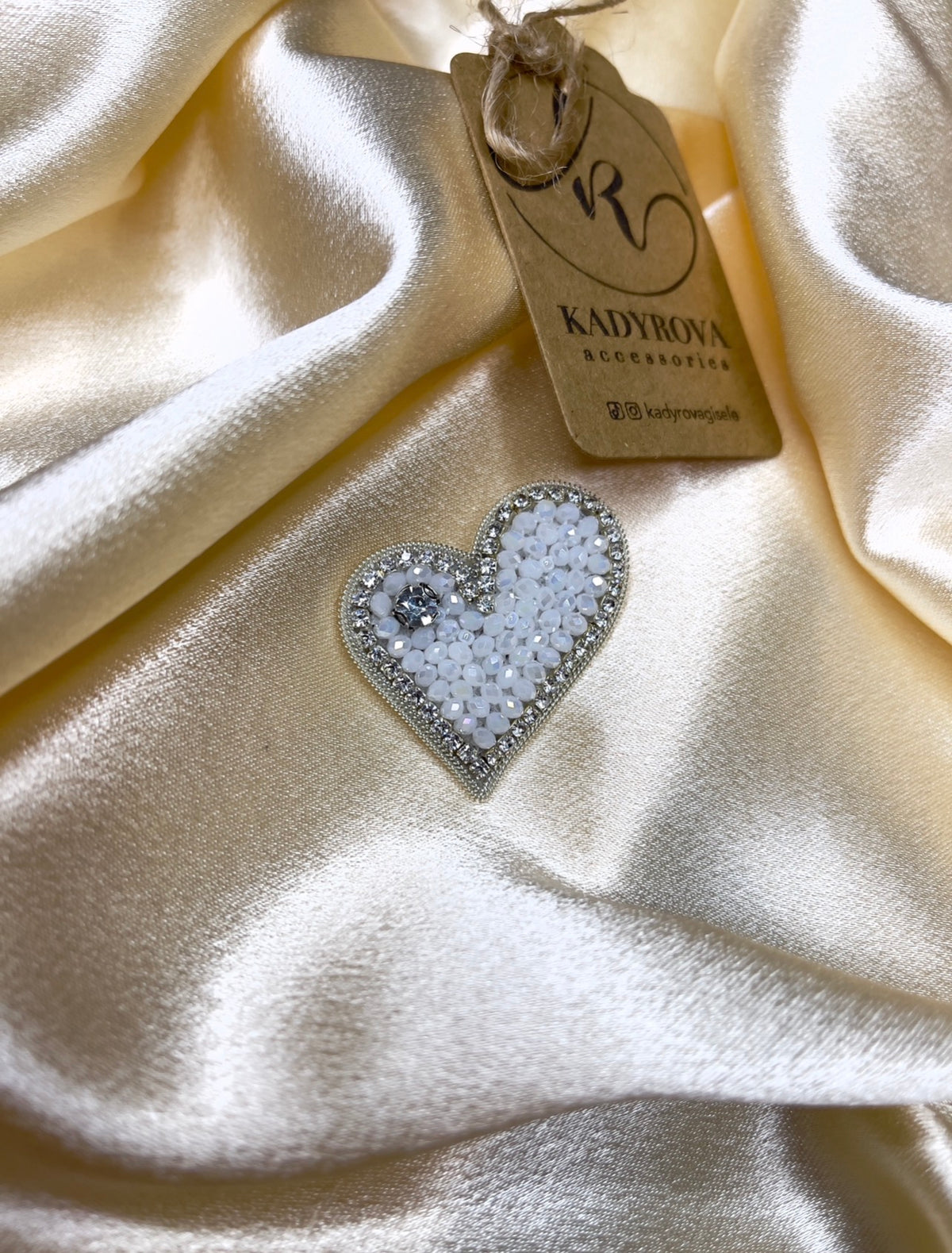 Brooch heart