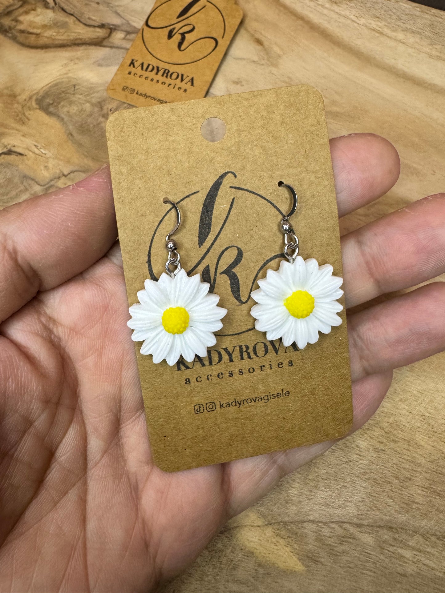 Flower earrings