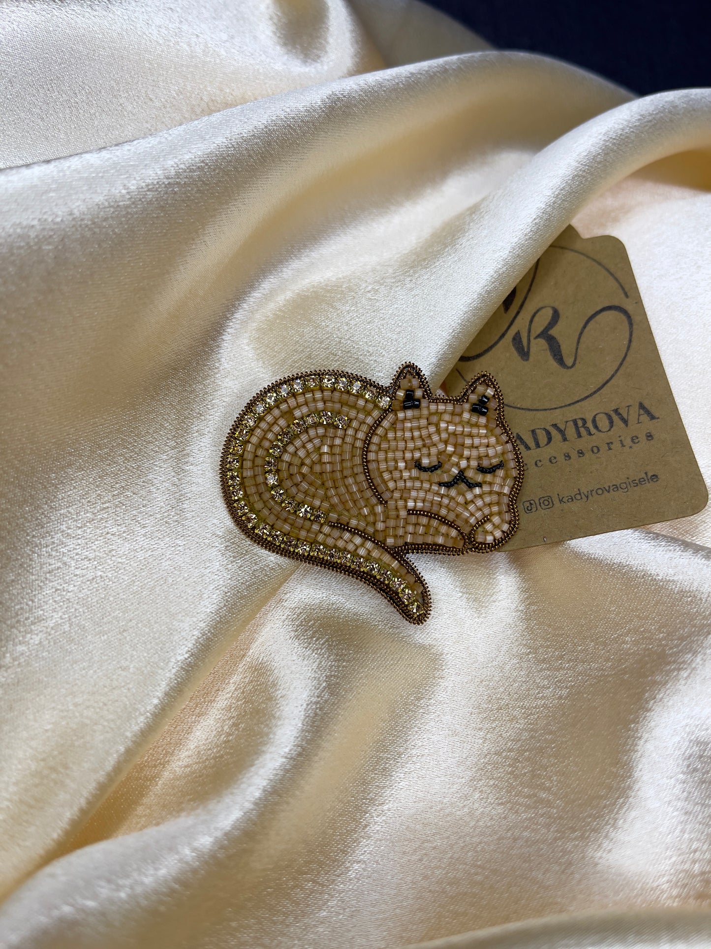 Brooch Cat