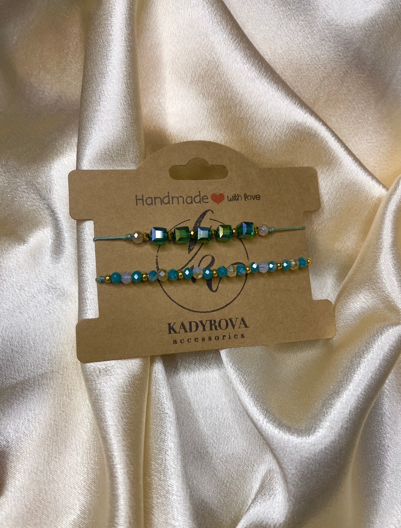 Set bracelets