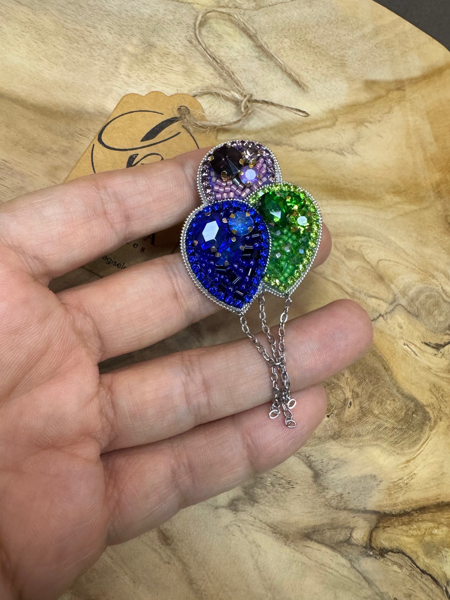 Brooch Balloons