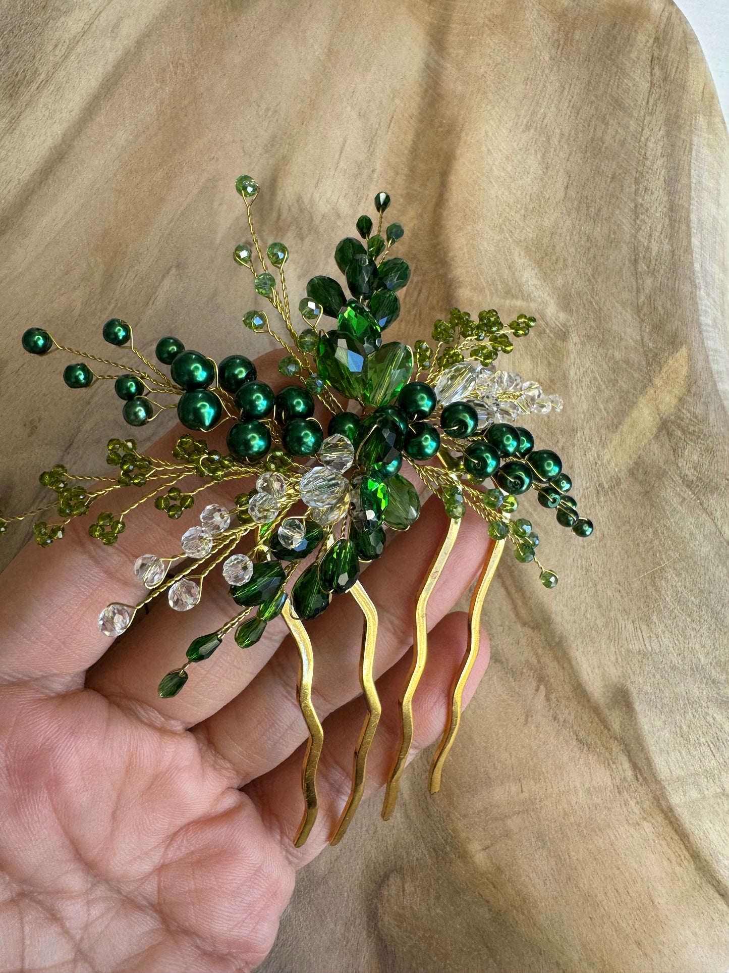 Green hair accessory