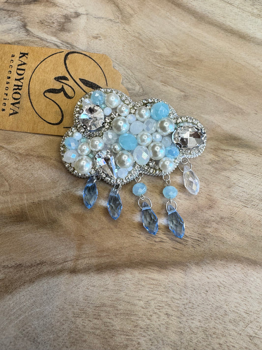 Brooch cloud